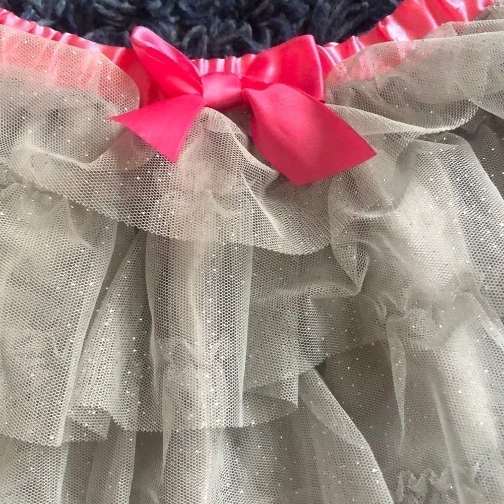 Tiered toddle tulle skirt. Silver with sparkles 🛍 - Picture 2 of 2